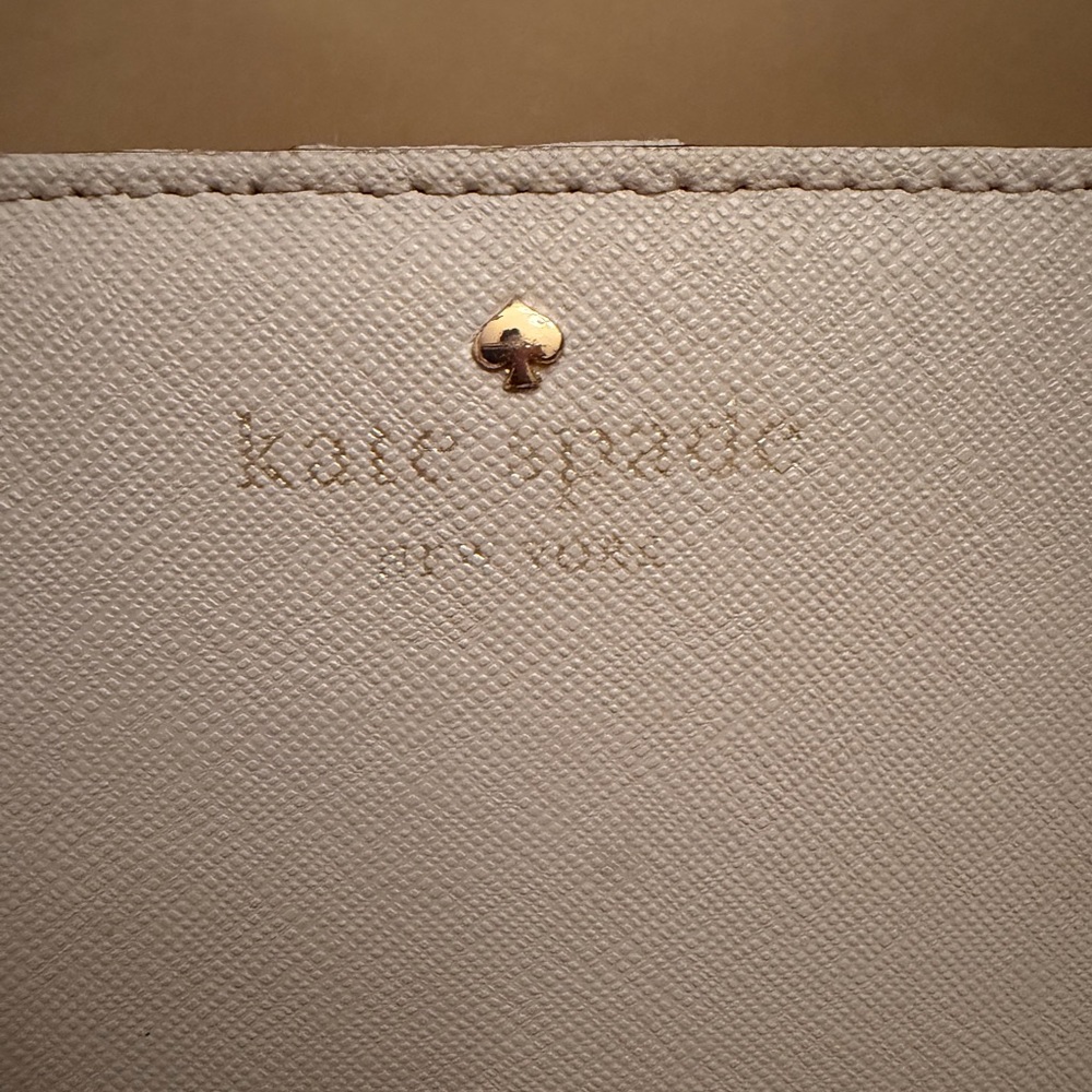 Kate Spade Gold and Gray Textured Bag